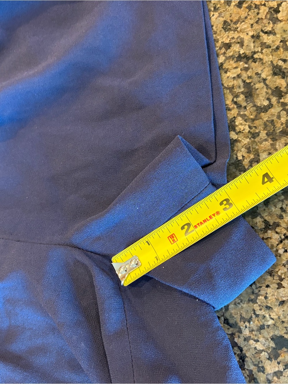 Aritzia Babaton Tailored High-Waist Navy Pleat-Front Shorts - Picture 5 of 8